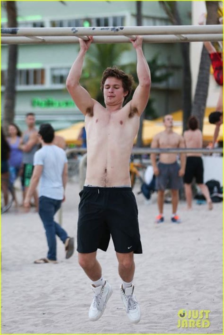 Ansel Elgort Workout Routine