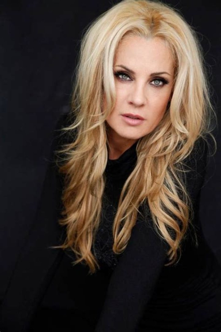 Athena Lee husband: Is Athena Lee remarried? 1 Athena Lee