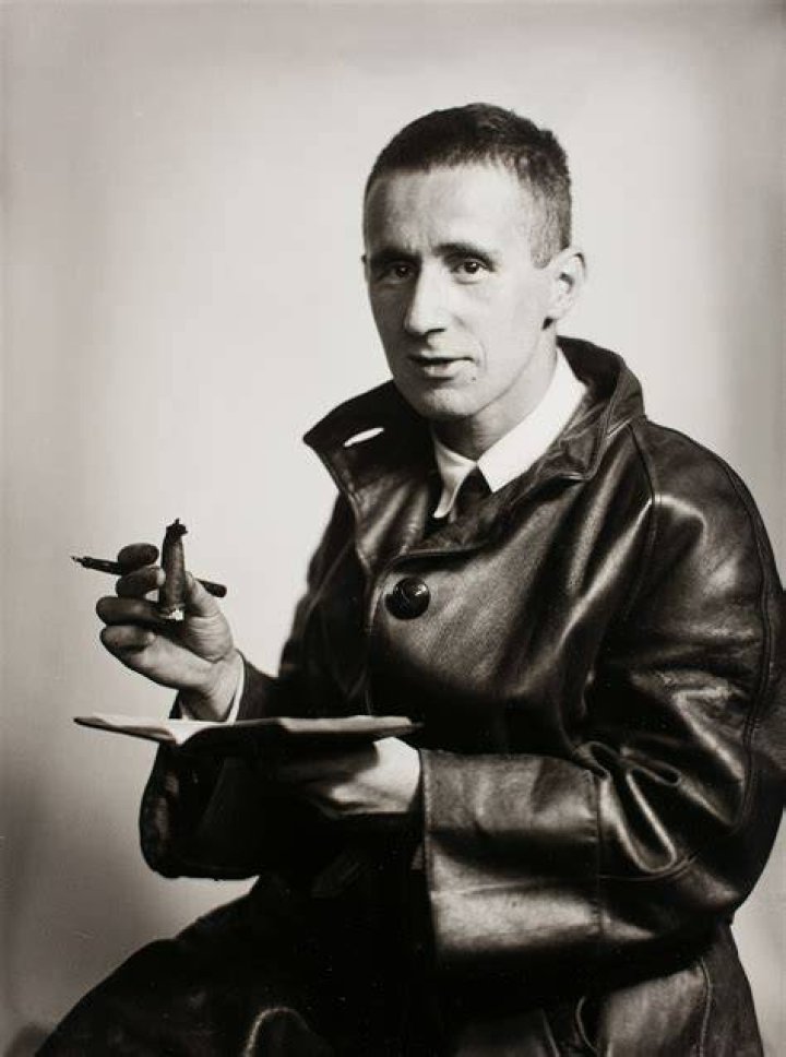 Bertolt Brecht Bertolt Brecht