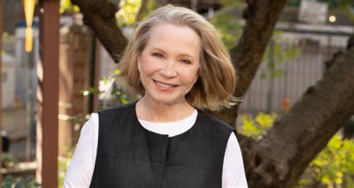 Debra Jo Rupp Debra Jo Rupp