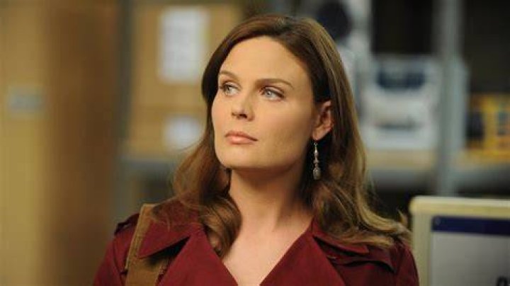 Emily Deschanel