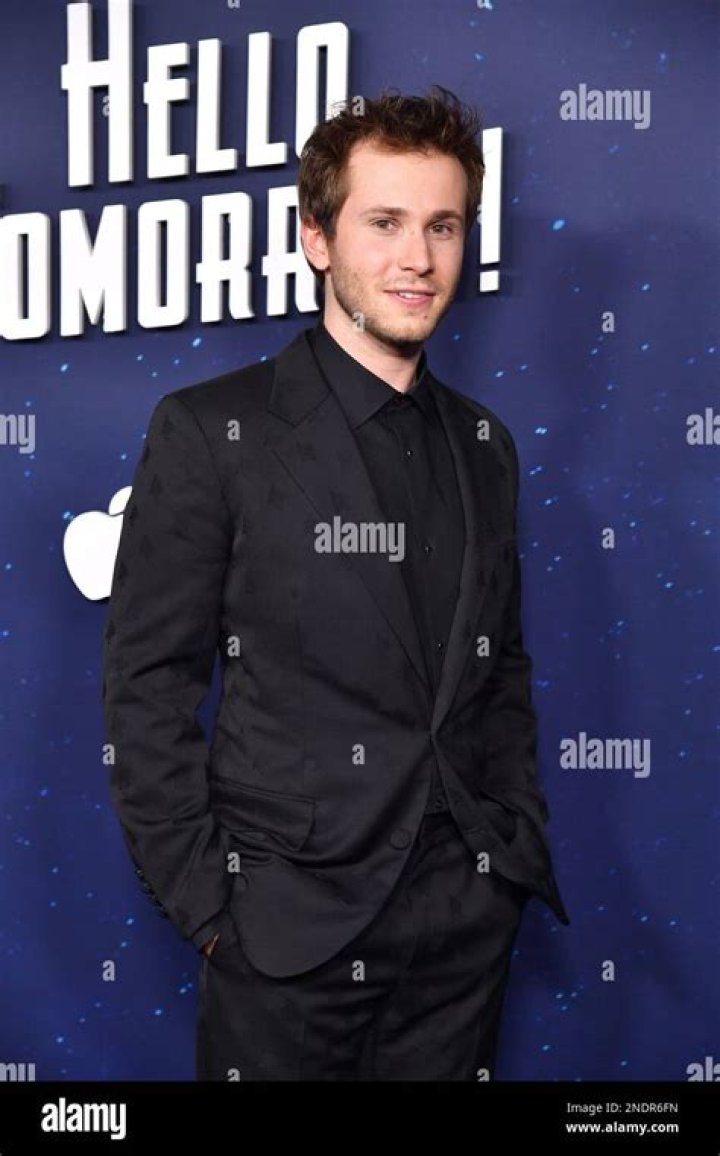 Hello Tomorrow Actor Nicholas Podany Hello Tomorrow Actor Nicholas Podany