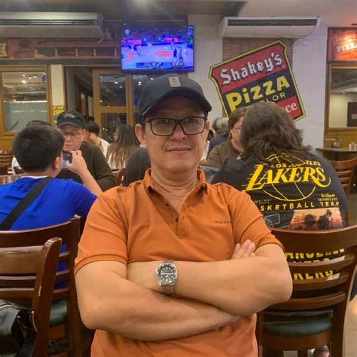 IDOL CALOY
