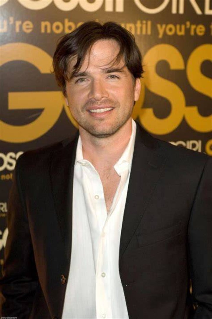 Matthew Settle Age, Weight, Height, Measurements