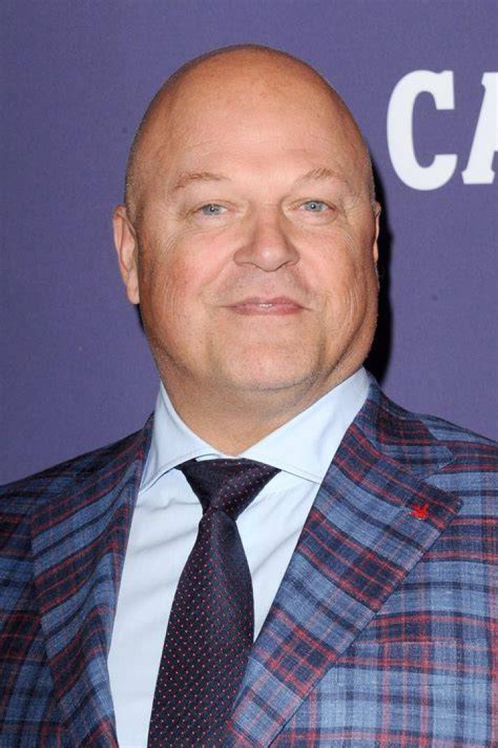 Michael Chiklis