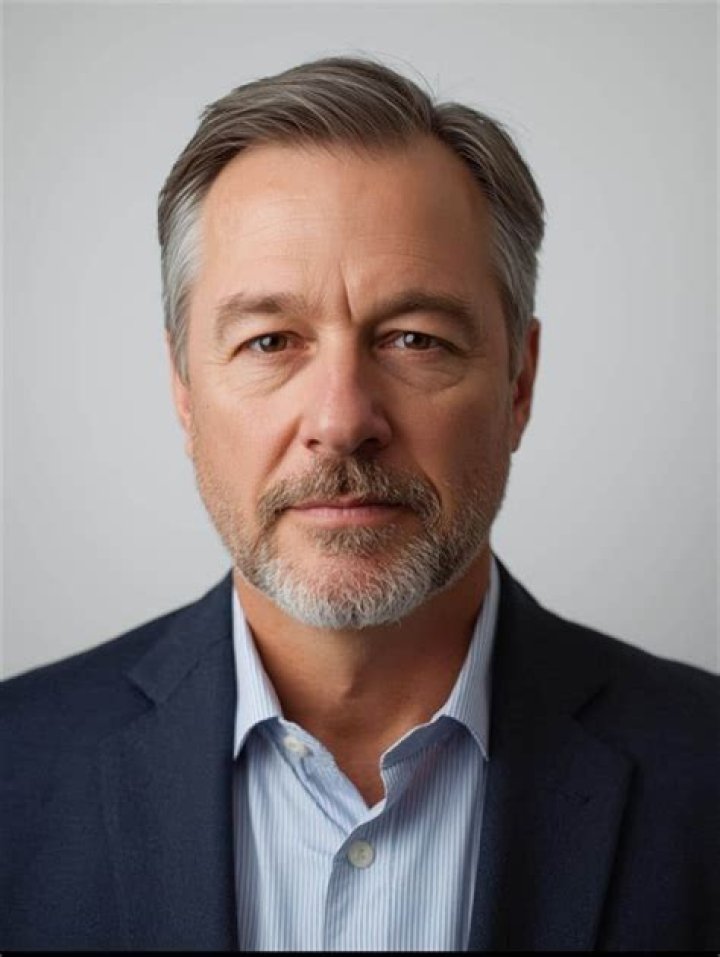 Roland M&oslash;ller Net Worth
