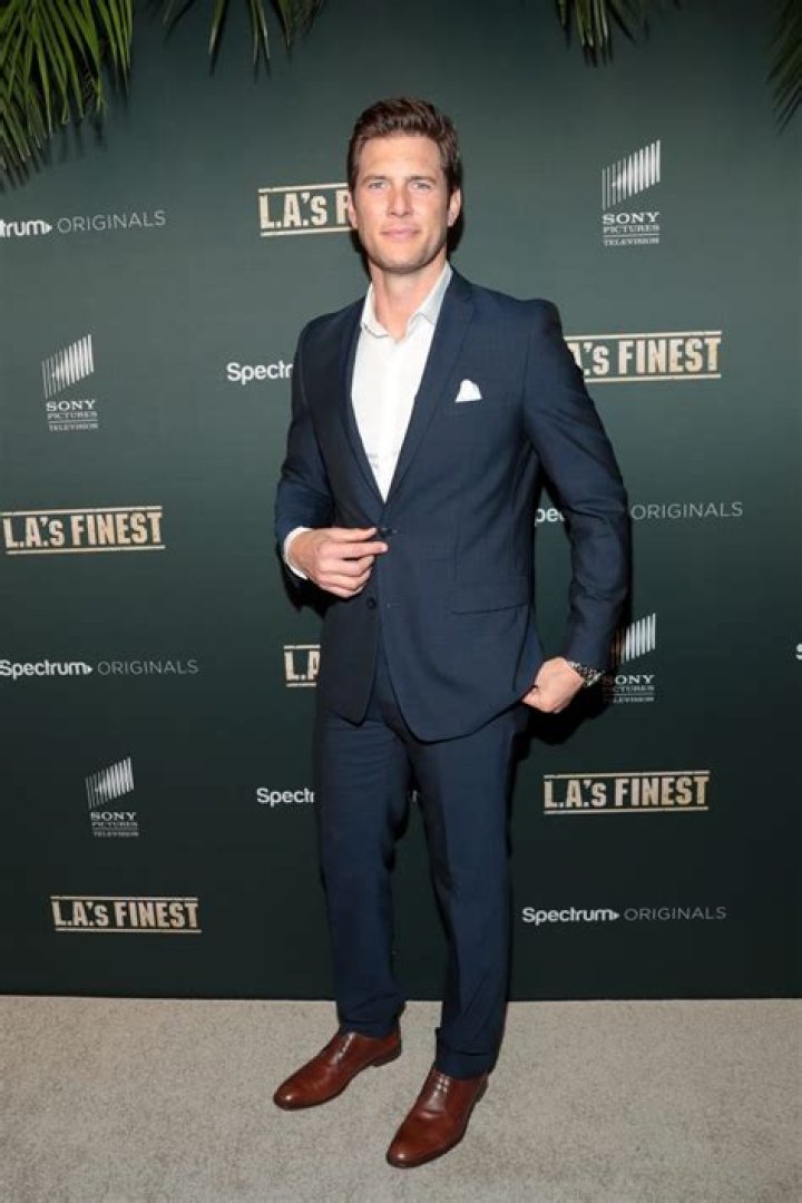 Ryan McPartlin Age, Weight, Height, Measurements