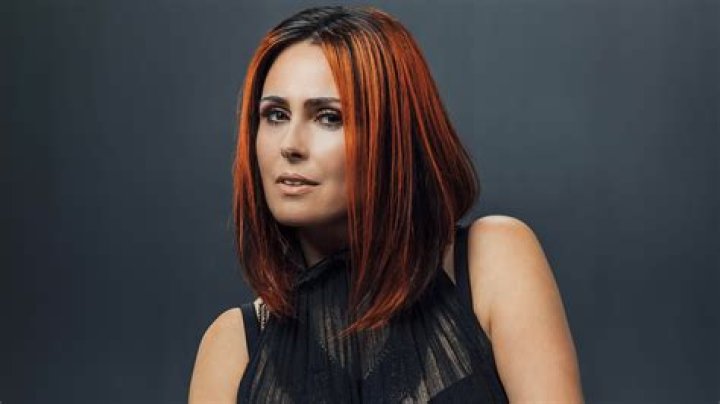 Sharon den Adel Sharon den Adel