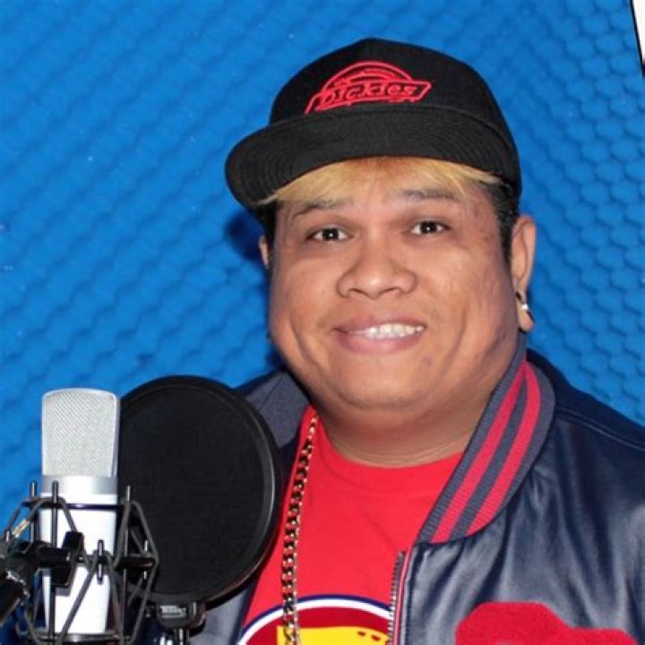 Vic Desucatan
